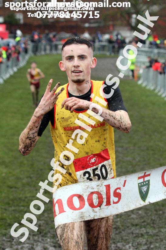 Senior boys 2019 New Balance English Schools Cross Country Champs, Temple Newsam, Leeds. Photo:  David T. Hewitson/Sports for All Pics